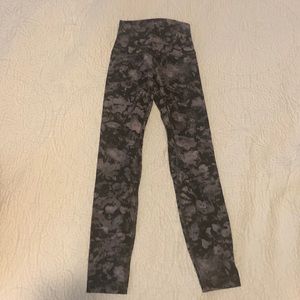 Lululemon High Rise Align Pant 25”